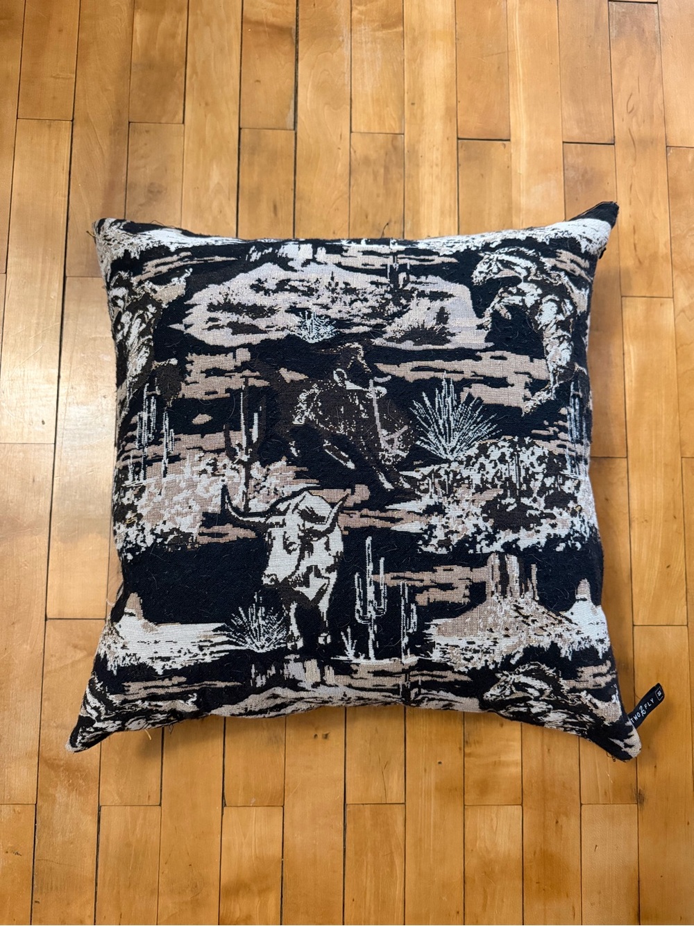 2 Fly Pillow